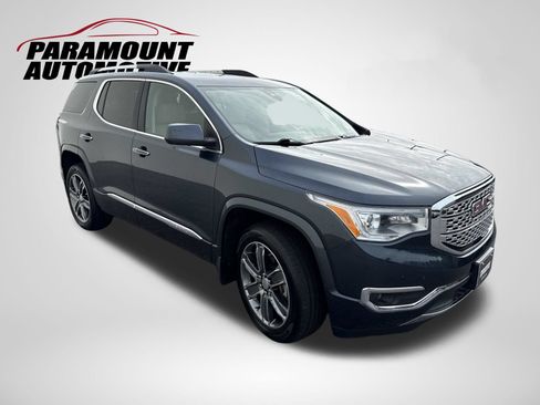 Used 2019 GMC Acadia Denali w/ Technology Package FWD image 3
