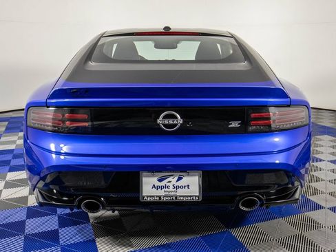 Used 2024 Nissan Z Performance w/ Floor Mat Package RWD image 7