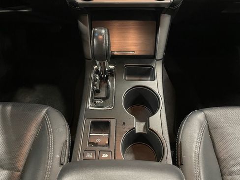Used 2019 Subaru Outback 2.5i Limited image 11