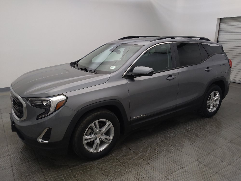 Used 2021 GMC Terrain SLE w/ Driver Convenience Package FWD image 2