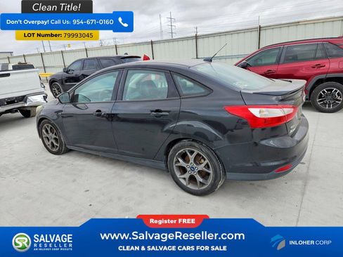 Used 2014 Ford Focus SE w/ Equipment Group 201A image 3