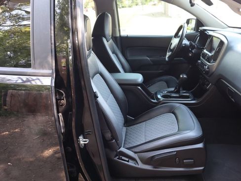 Used 2016 Chevrolet Colorado Z71 AWD/4WD image 22
