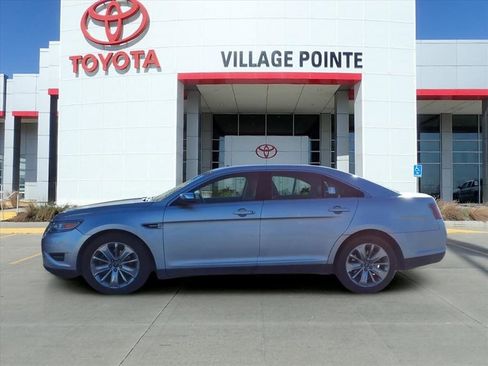 Used 2012 Ford Taurus Limited image 2