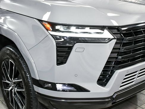 Used 2024 Lexus GX 550 w/ Accessory Package (Z1) AWD/4WD image 80