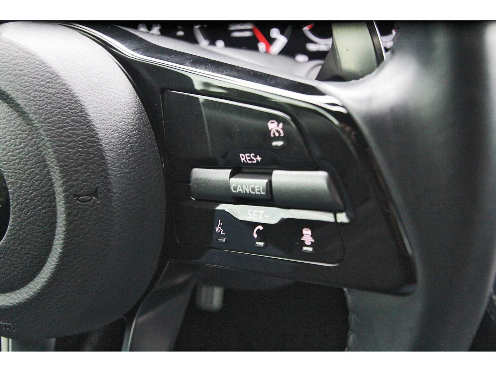 Used 2024 Nissan Z Performance w/ Floor Mat Package RWD image 13