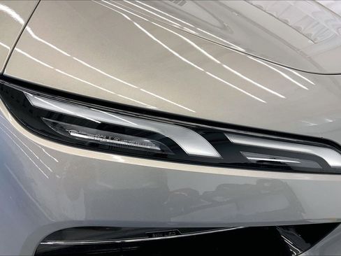 Used 2024 BMW i7 eDrive50 RWD image 10