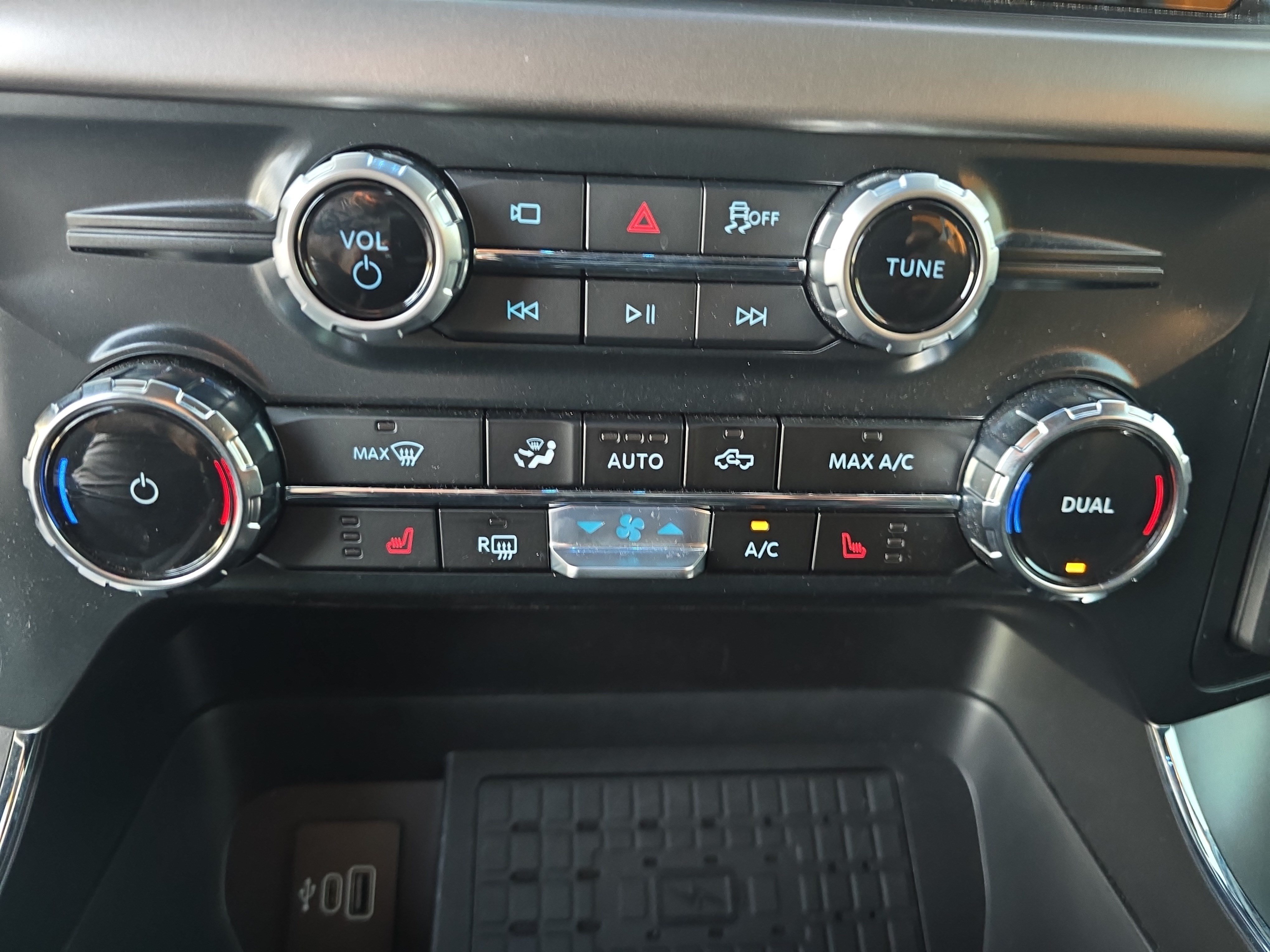 Used 2026 Ford F150 XLT w/ Equipment Group 302A MID AWD/4WD image 20