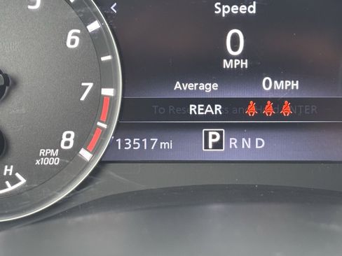 Used 2024 Nissan Frontier SV image 25