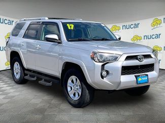 Used 2017 Toyota 4Runner SR5 AWD/4WD video 1
