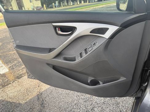 Used 2012 Hyundai Elantra GLS w/ Preferred Pkg 3 FWD image 20