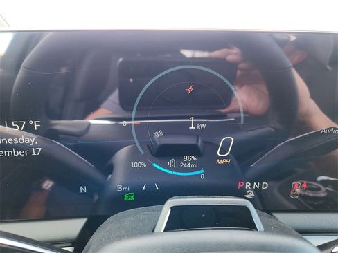 New 2026 Cadillac Optiq Luxury 2 image 11