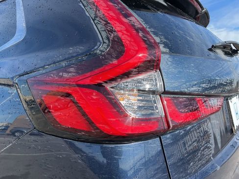Certified 2025 Honda CR-V Sport-L image 7