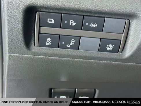 Certified 2025 Nissan Kicks Play S image 10