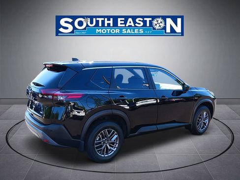 Used 2023 Nissan Rogue S AWD/4WD image 7