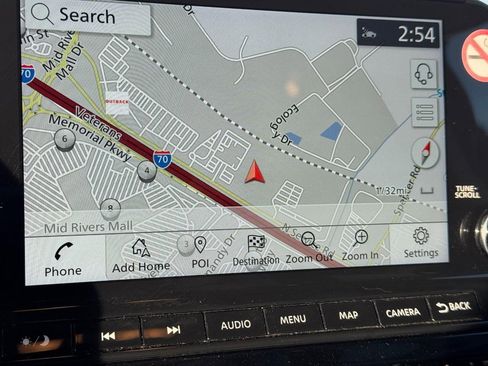 Used 2025 Nissan Pathfinder SL image 22