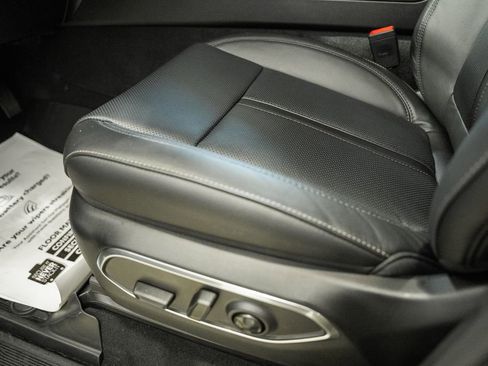 New 2026 Jeep Grand Wagoneer 4WD image 42