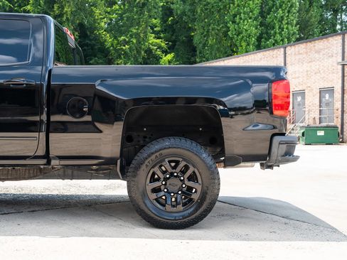 Used 2017 Chevrolet Silverado 2500 LTZ w/ Duramax Plus Package AWD/4WD image 5
