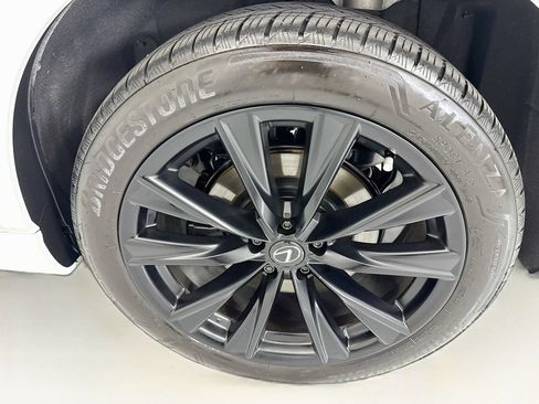 Used 2024 Lexus RX 500h F Sport w/ Convenience Package AWD/4WD image 29