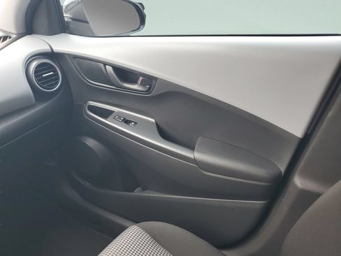 Used 2021 Hyundai Kona SEL FWD image 14