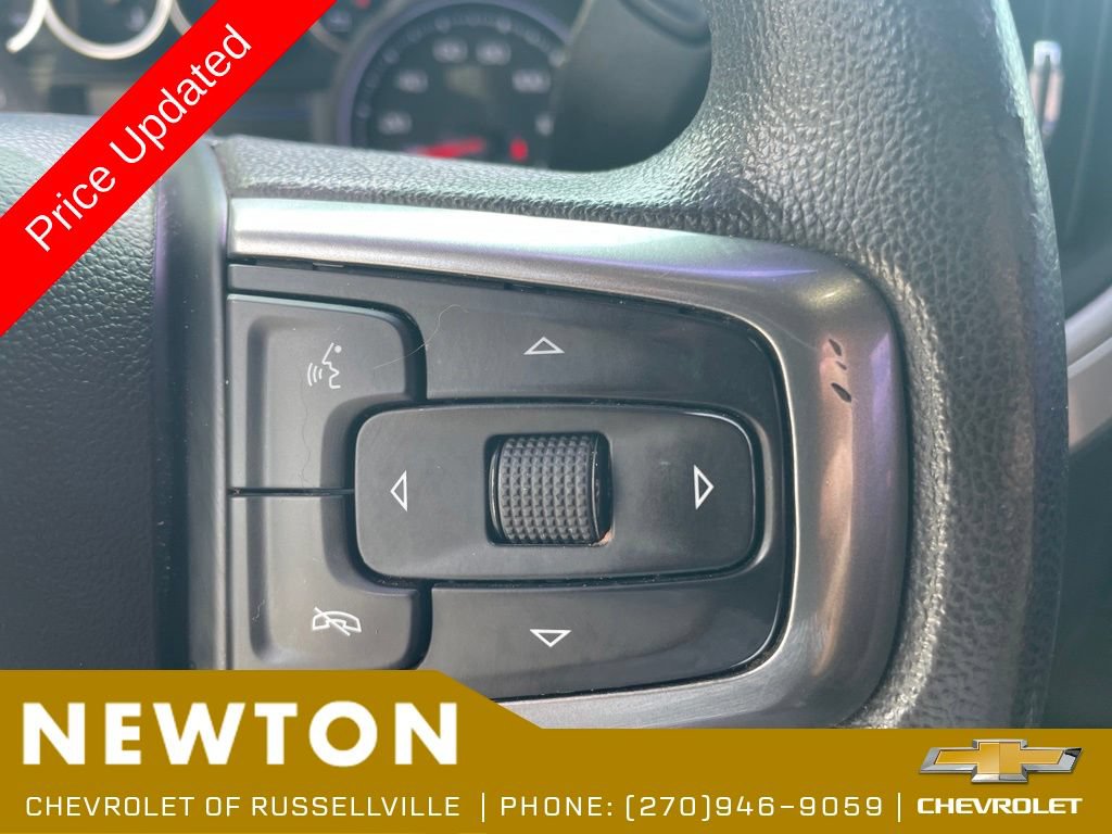 Used 2022 Chevrolet Silverado 2500 Custom w/ Custom Value Package AWD/4WD image 15