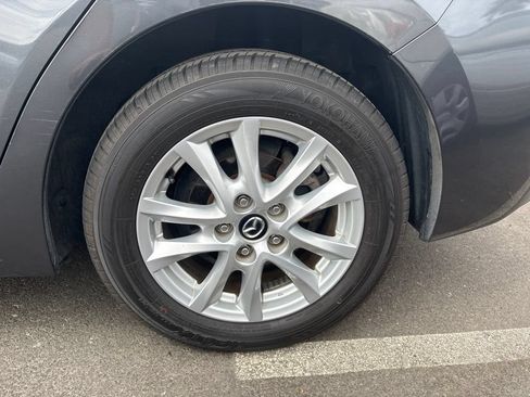 Used 2014 MAZDA MAZDA3 i Touring FWD image 11