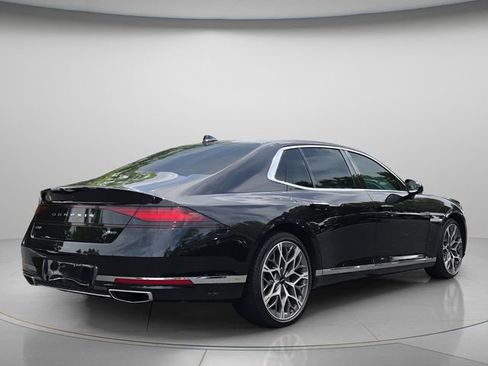 Used 2025 Genesis G90 3.5T AWD/4WD image 7