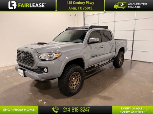 Used 2021 Toyota Tacoma TRD Sport image 1