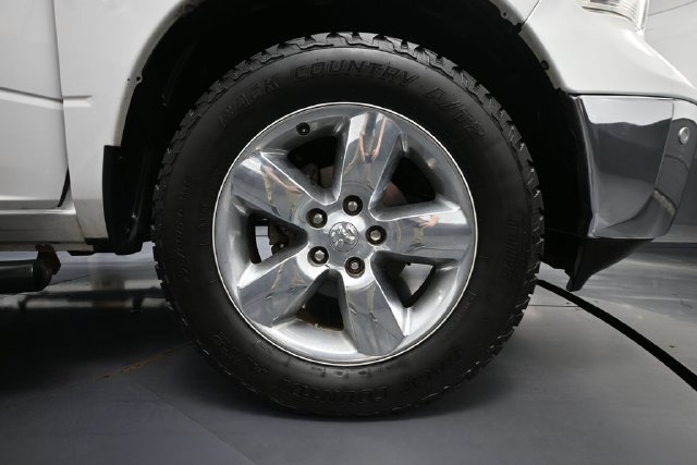 Used 2017 RAM 1500 Big Horn RWD image 12