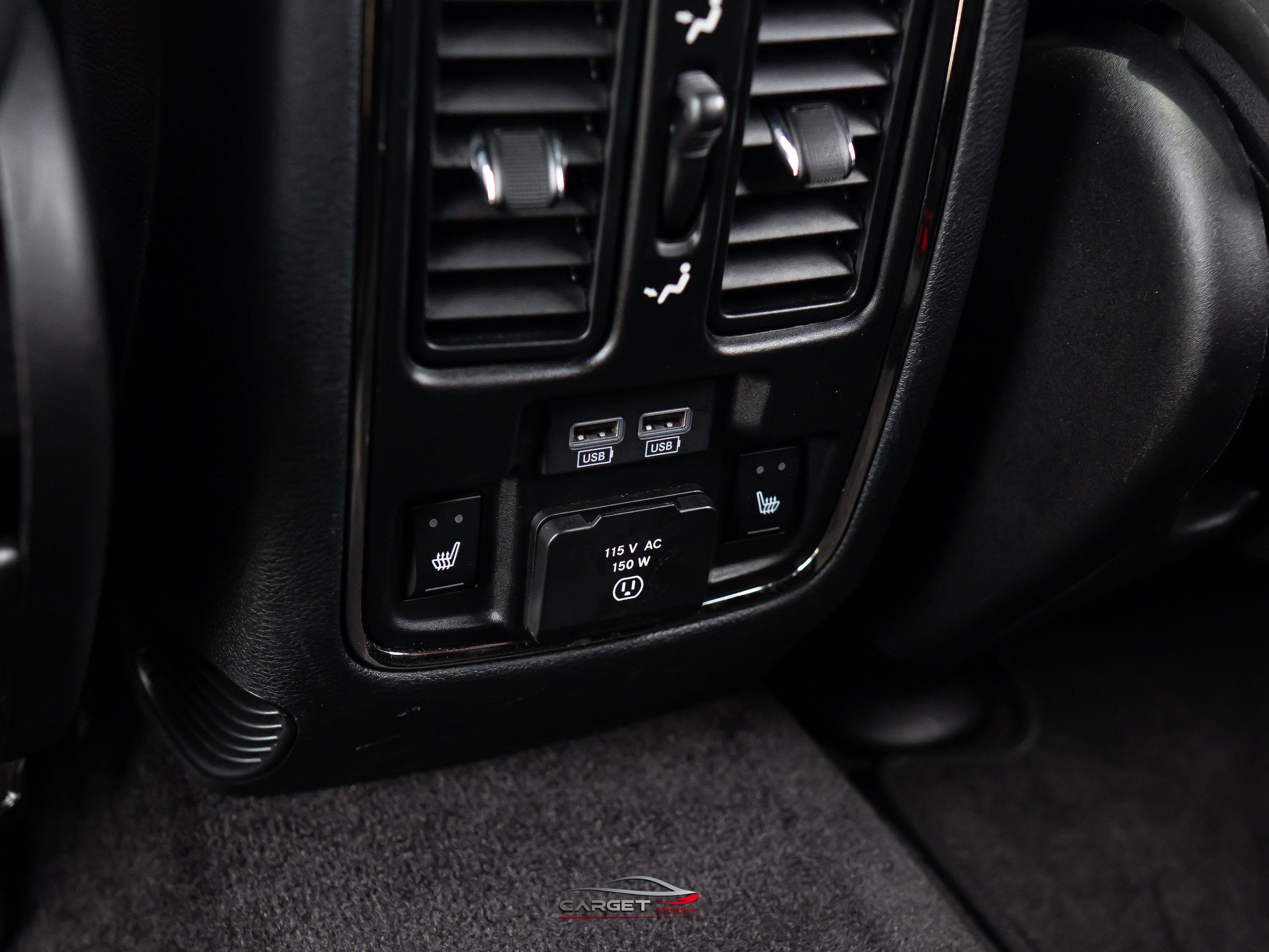 Used 2018 Dodge Durango SRT AWD/4WD image 23