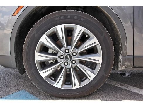Used 2022 Lincoln Corsair Reserve w/ Luxury Package FWD image 35
