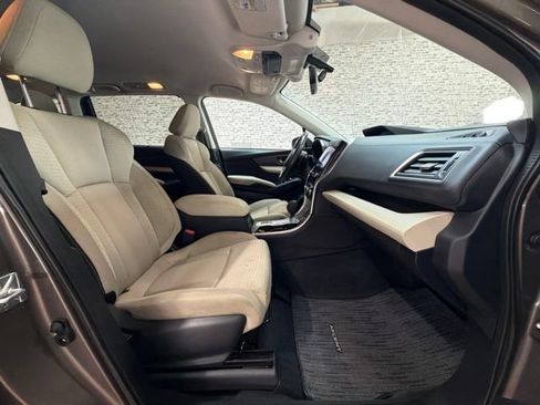 Used 2021 Subaru Ascent Premium w/ Convenience Package AWD/4WD image 11
