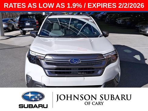 Certified 2025 Subaru Forester Premium w/ Protection Package image 31