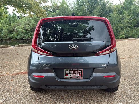 Used 2020 Kia Soul EX FWD image 6