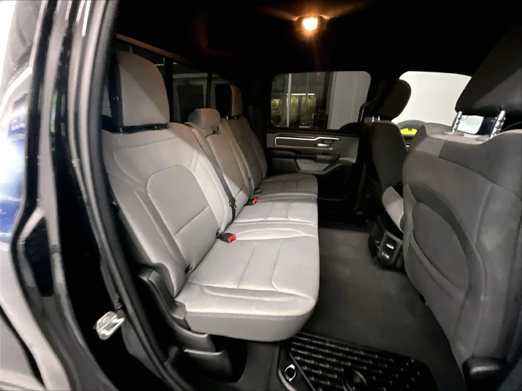 Used 2023 RAM 1500 Big Horn AWD/4WD image 16