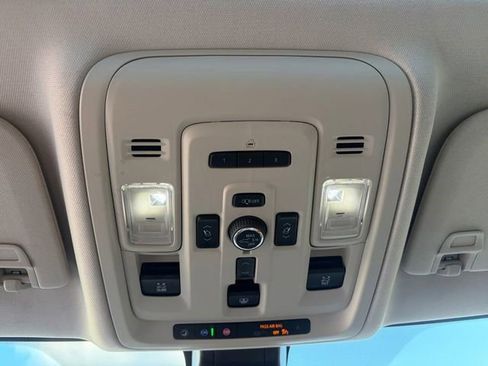 Certified 2022 GMC Yukon Denali RWD image 10
