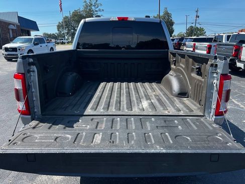 Used 2021 Ford F150 Lariat w/ Equipment Group 502A High AWD/4WD image 6