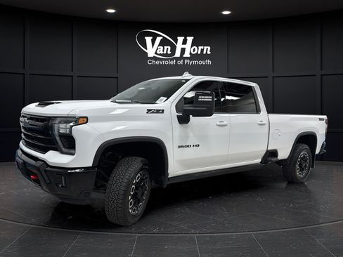 Used 2025 Chevrolet Silverado 3500 LTZ w/ Trail Boss Package AWD/4WD image 3