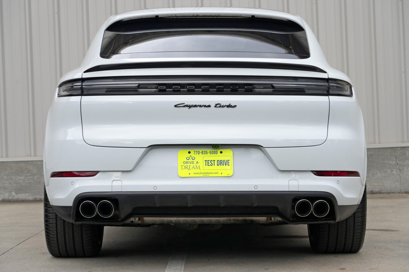 Used 2024 Porsche Cayenne Turbo AWD/4WD image 11