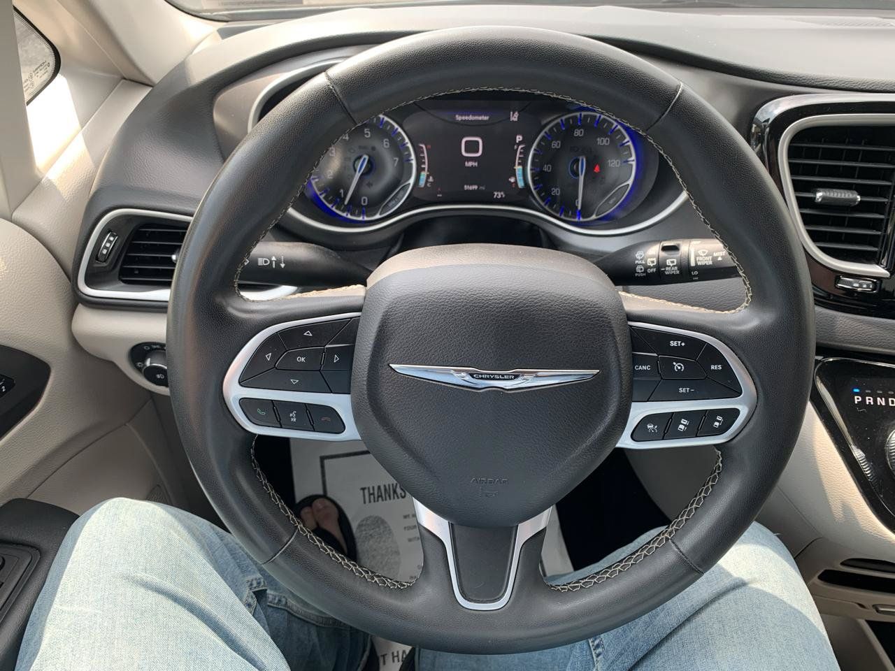 Used 2023 Chrysler Pacifica Touring-L FWD image 14