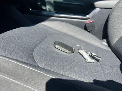 Used 2025 Kia K4 LXS image 21