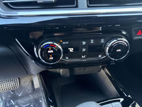 New 2026 Chevrolet Trax RS w/ Driver Confidence Package FWD image 13
