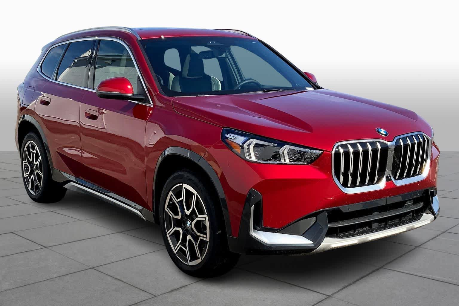 New 2026 BMW X1 xDrive28i w/ Technology Package AWD/4WD image 2