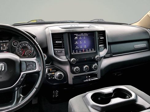 Used 2020 RAM 1500 Big Horn AWD/4WD image 7