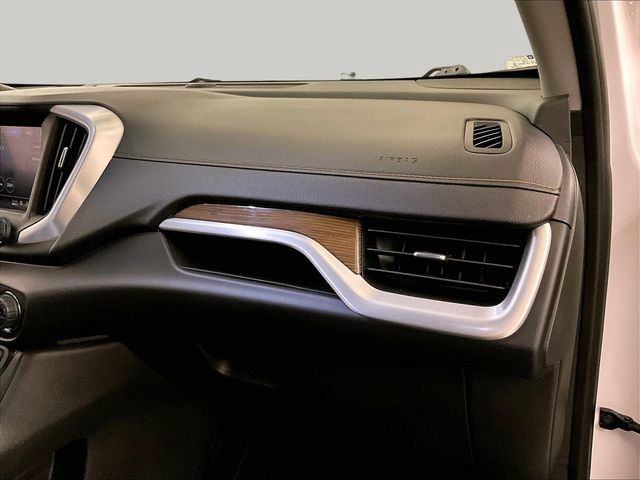 Used 2020 GMC Terrain SLE w/ Driver Convenience Package AWD/4WD image 16