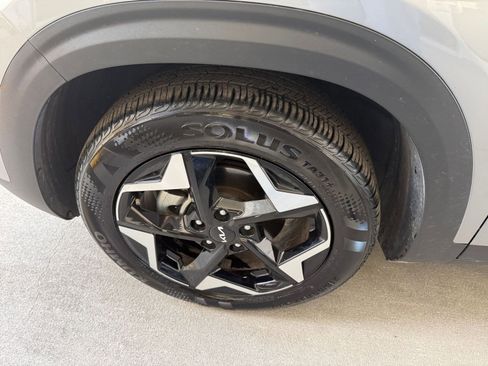 Used 2025 Kia Seltos S image 31