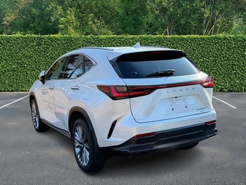 Used 2022 Lexus NX 300h AWD image 4
