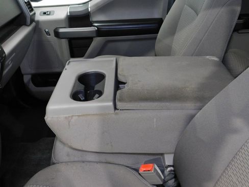 Used 2018 Ford F150 XLT w/ Heavy-Duty Payload Package image 38