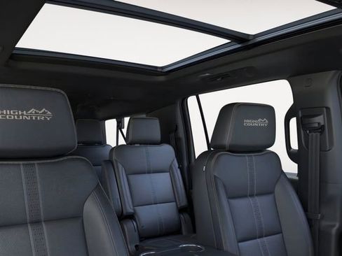 New 2026 Chevrolet Suburban High Country w/ Sun And Tow Package AWD/4WD image 24
