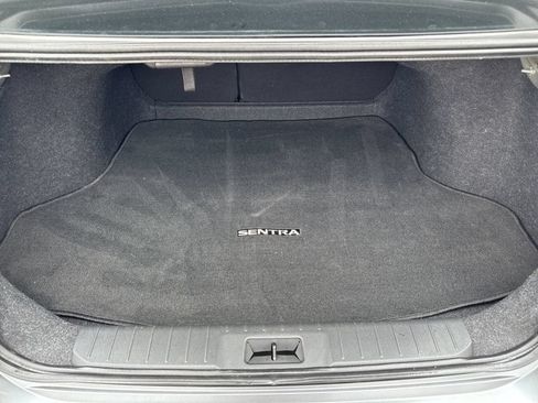 Used 2021 Nissan Sentra SV w/ Electronics Package FWD image 31