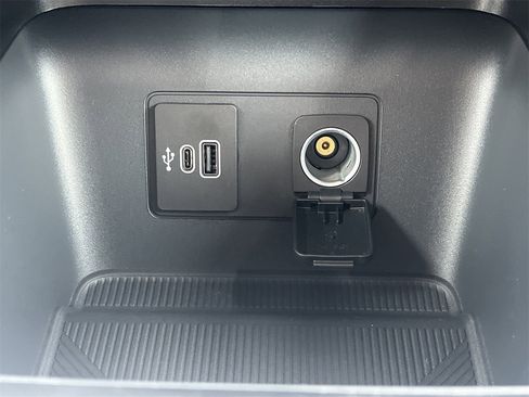 New 2026 Ford Explorer ST w/ Sun And Sound Package image 7